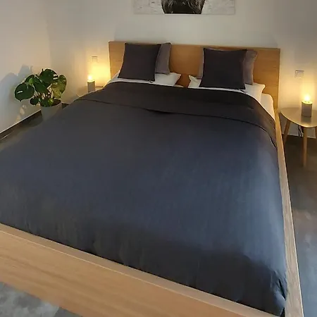 Ferienwohnung Weisses Kreuz * Альтенар