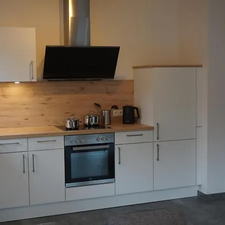 Ferienwohnung Weisses Kreuz Альтенар
